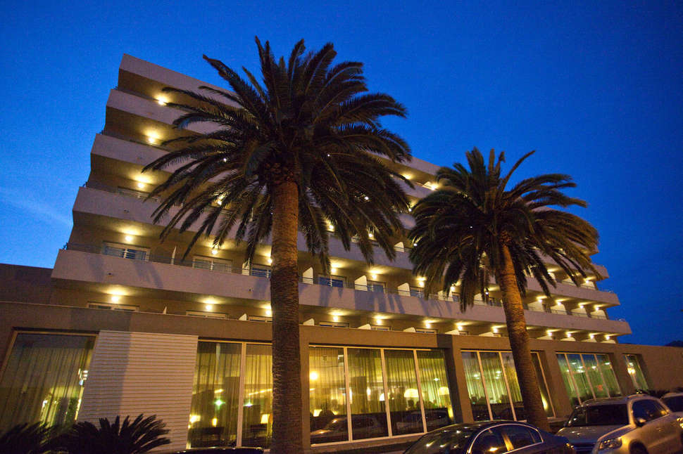 Ein Foto von der Außenansicht des Mediterraneo Park & Hotel