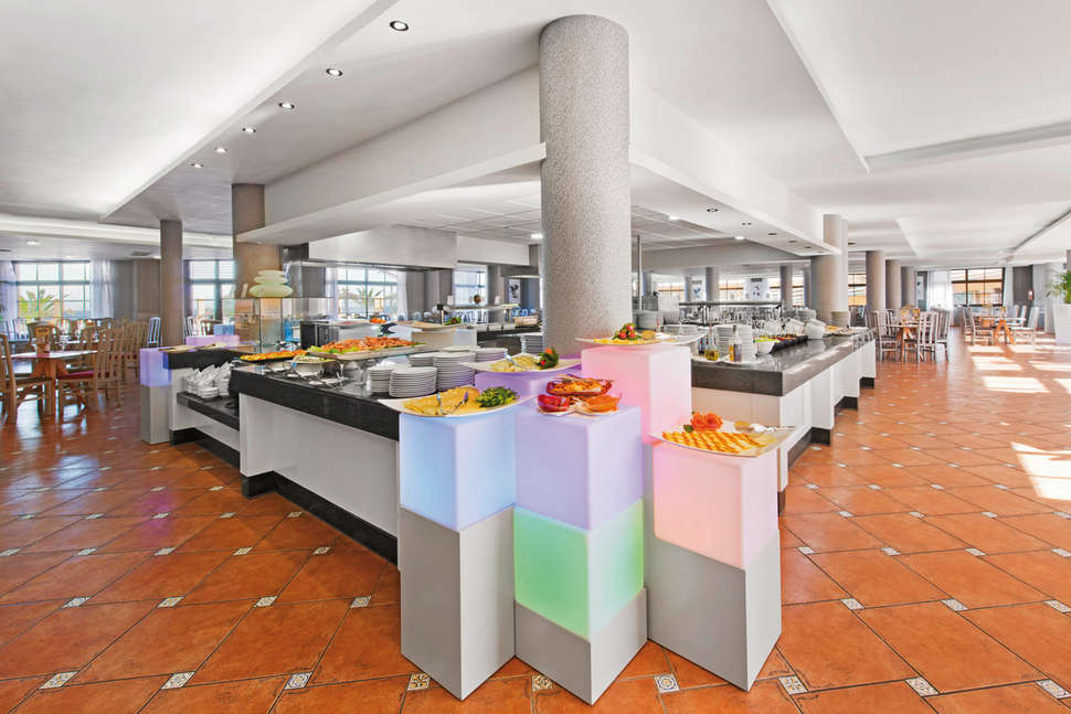 Een foto van de faciliteiten bij Elba Castillo San Jorge & Antigua Suite Hotel