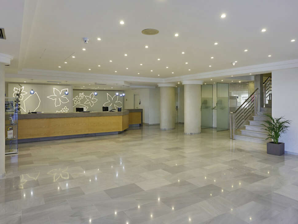 Een foto van het interieur van Hotel Oleander