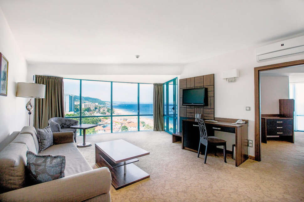 Een foto van Marina Grand Beach Hotel