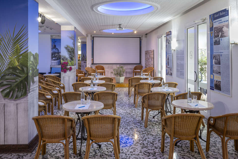 Ein Foto GHT Balmes Hotel Aparthotel & Splash