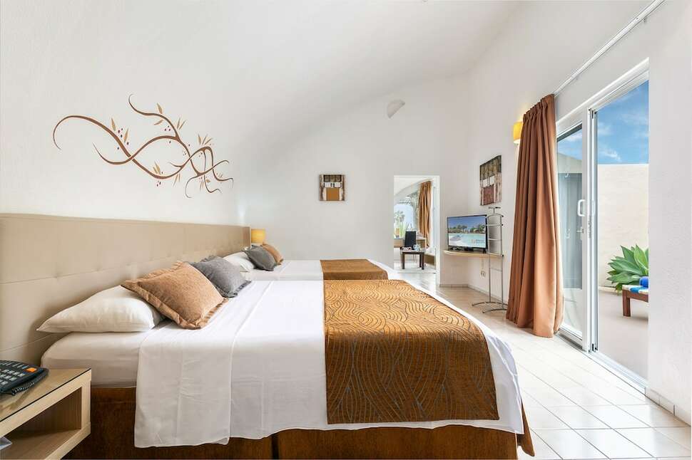 Ein Foto Hotel Livvo Risco del Gato Suites