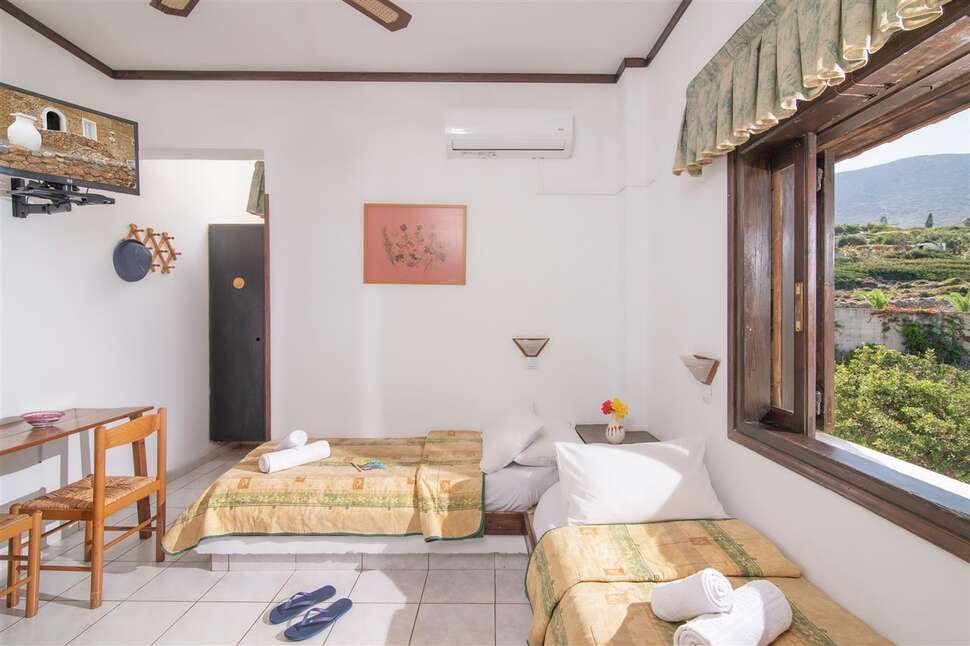 Ein Foto Iliostasi Beach Apartments