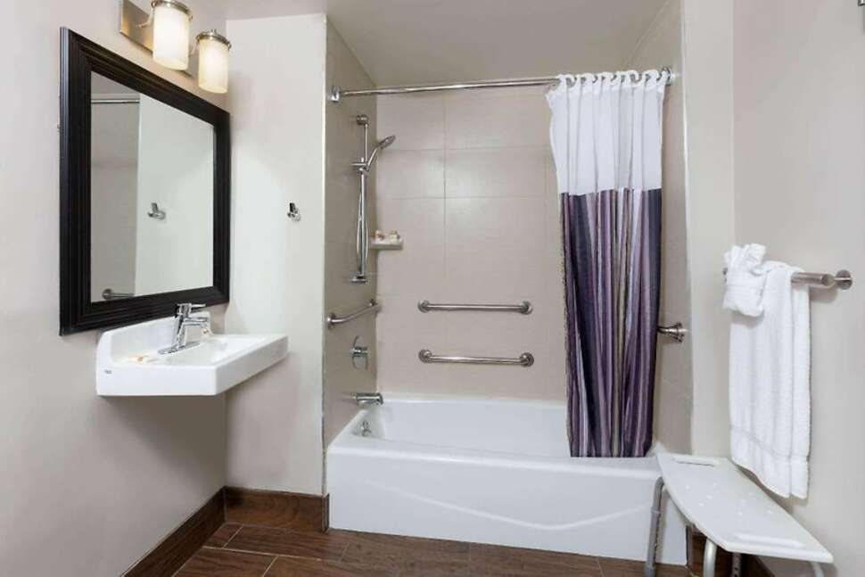 Een foto van La Quinta Inn & Suites by Wyndham New York City Central Park