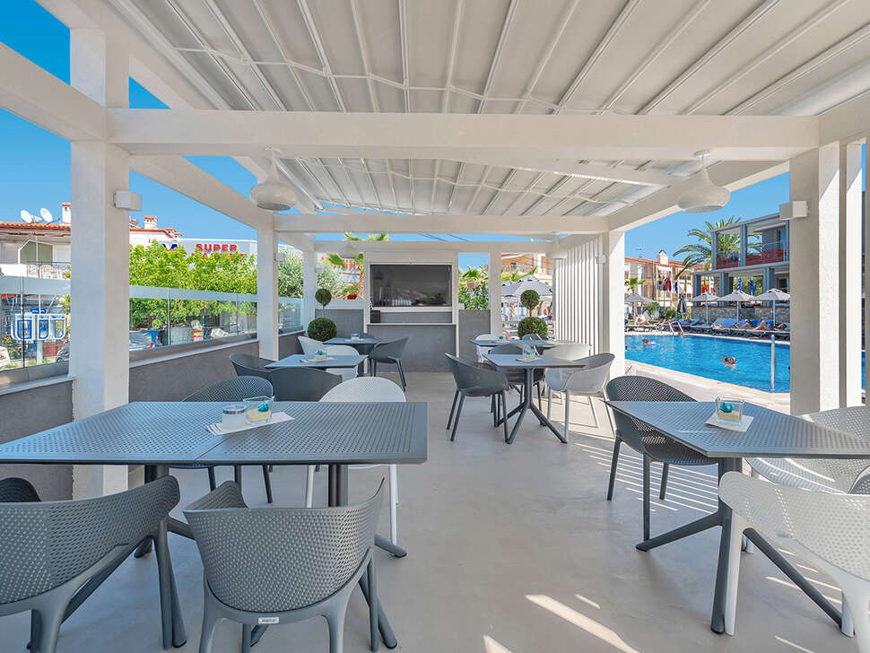 Een foto van de faciliteiten bij Dionysos Hotel & Studios