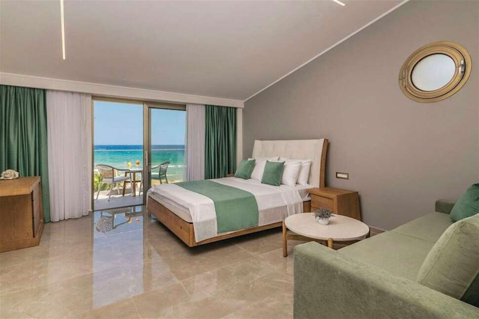 Een foto van Plaka Beach Resort