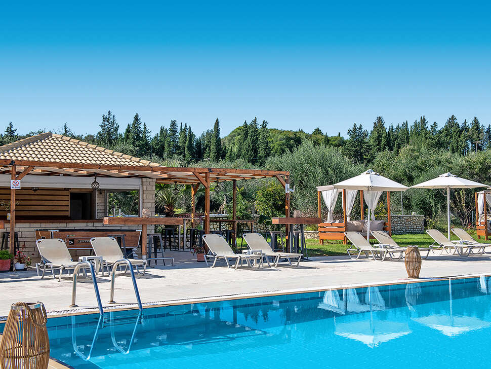 Een foto van het zwembad bij Ekati Mare Boutique Resort