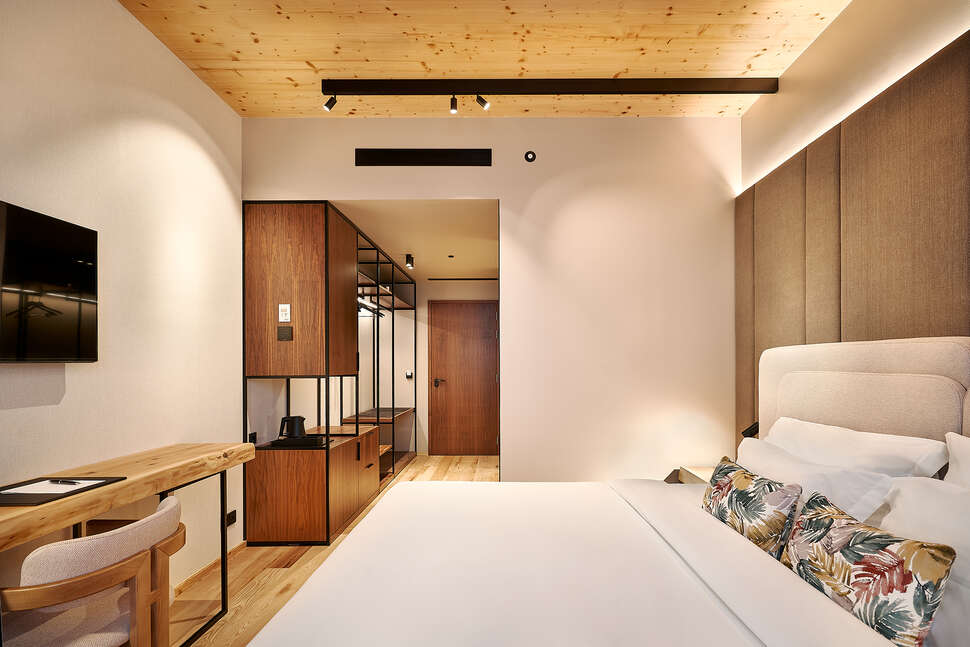 Een foto van The Log Porto Hotel