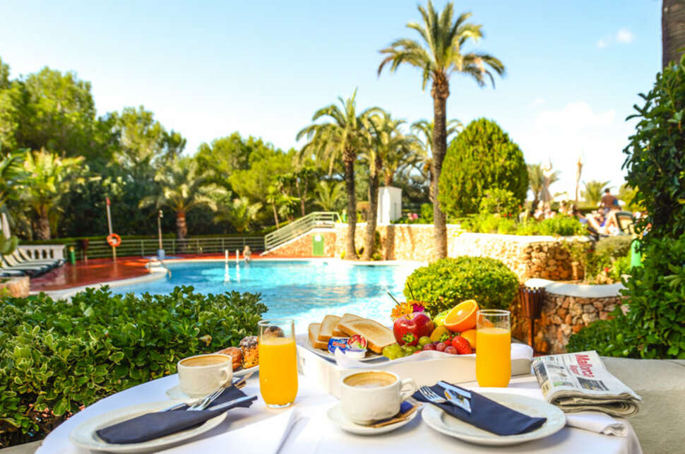 Een foto van het zwembad bij Ona Cala Pi Club Aparthotel