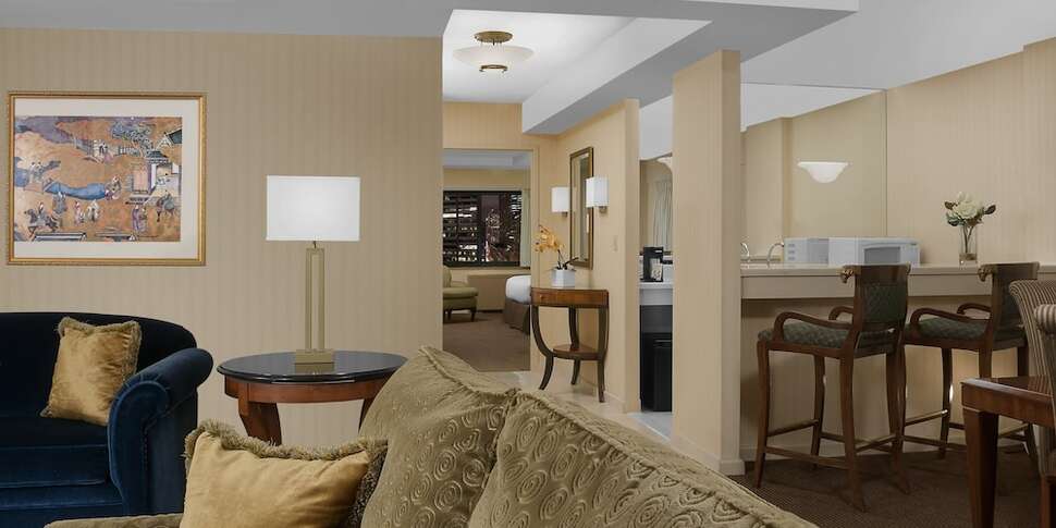 Een foto van The Manhattan at Times Square Hotel