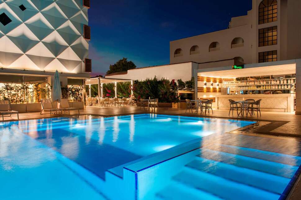 Een foto van het zwembad bij Elite World Marmaris Hotel