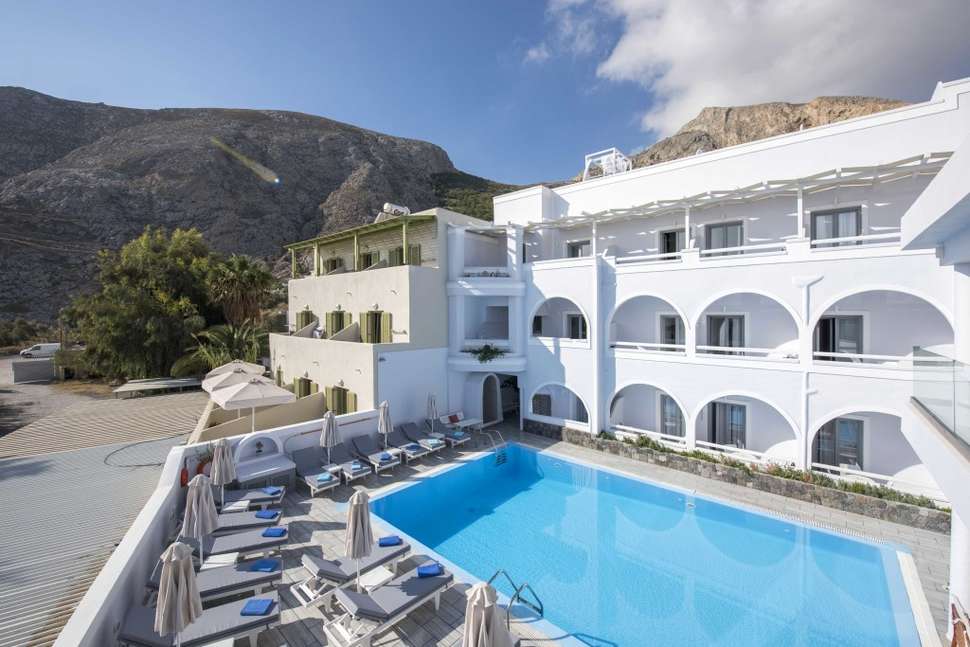 Een foto van Blue Waves Hotel