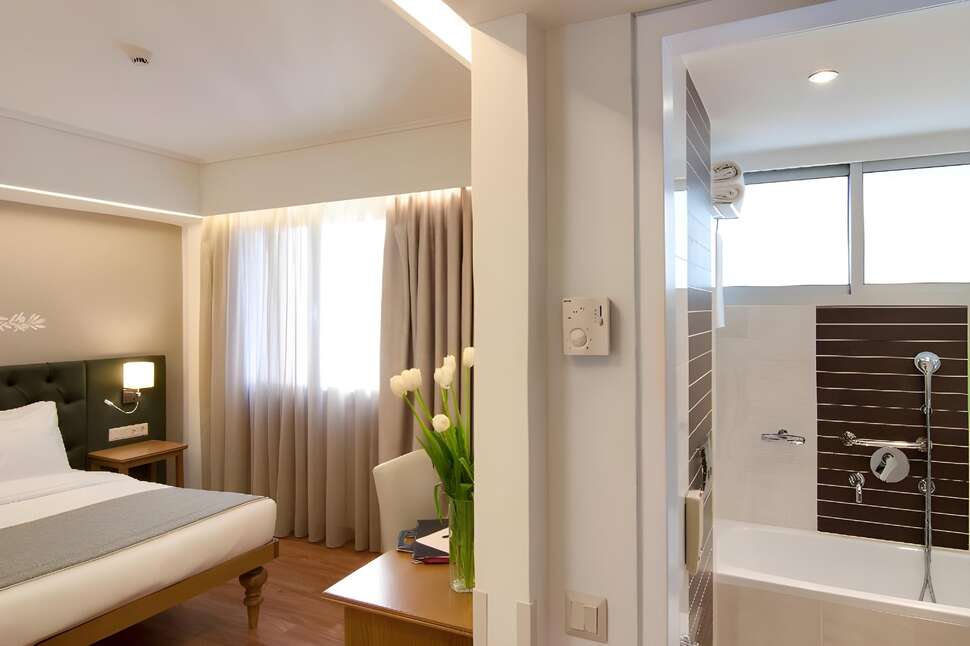 Ein Foto Titania Hotel