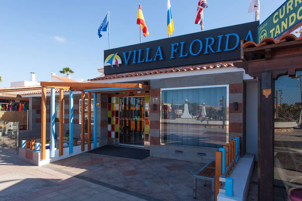 Een foto van de buitenkant van Appartementen Villa Florida