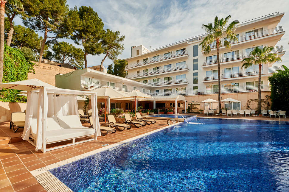Ein Foto Hotel ROC Oberoy