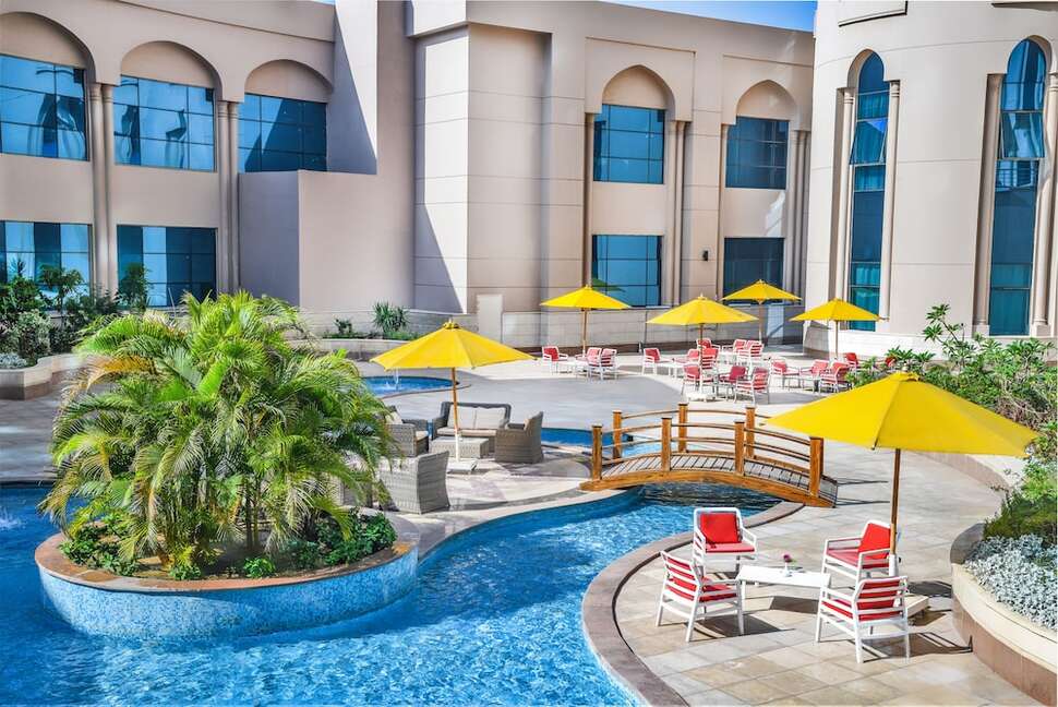 Ein Foto Hotel Tolip Golden Plaza