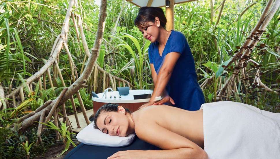 Een foto van NH Collection Maldives Havodda Resort