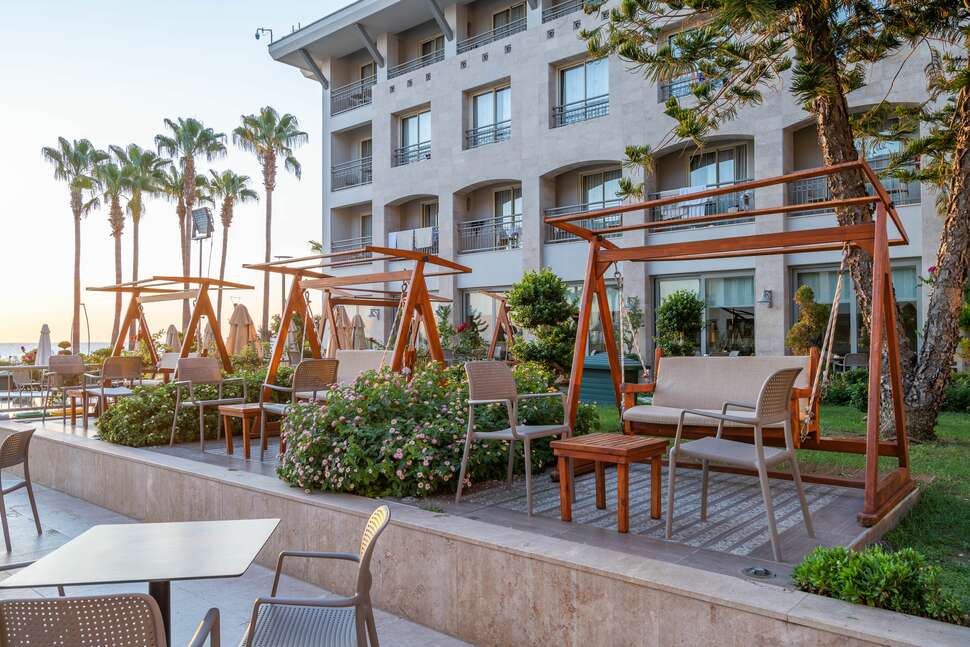 Een foto van het terras bij Fame Residence Kemer & Spa