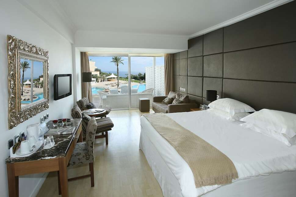Een foto van Grecian Park Hotel