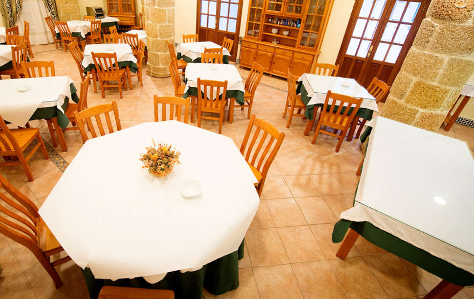 Ein Foto Diufain Hotel