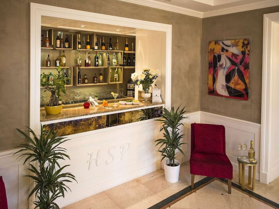 Een foto van San Pietro Hotel Naples