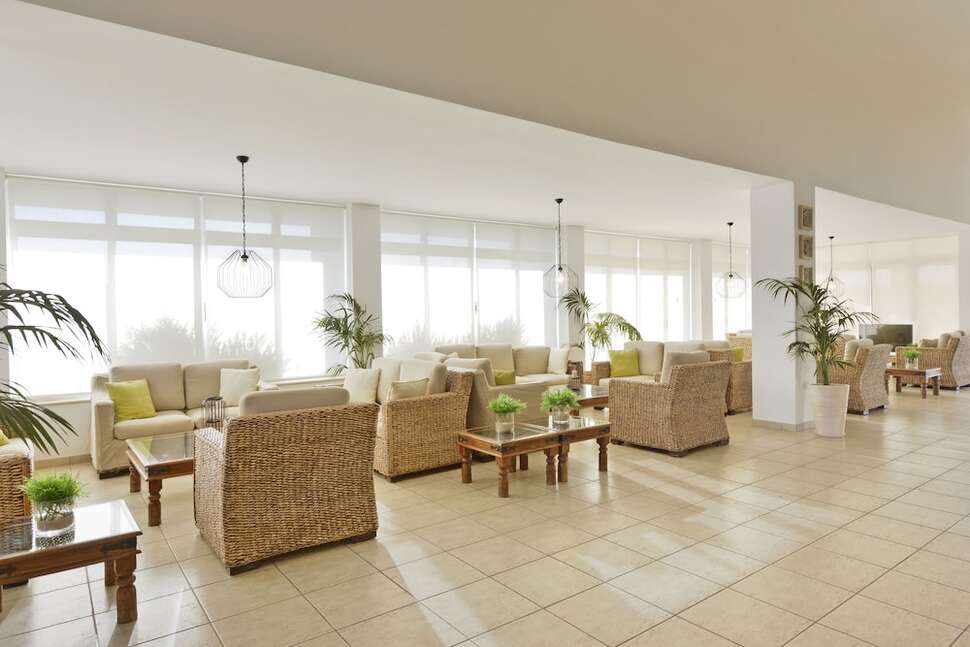 Een foto van Makronisos Village Club