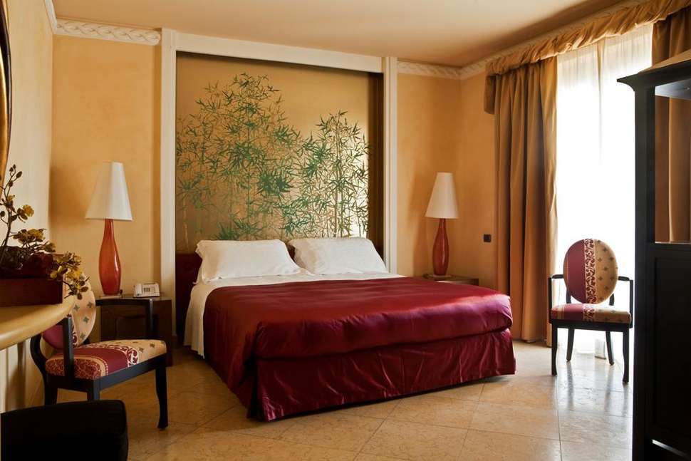 Een foto van Romano Palace Luxury Hotel