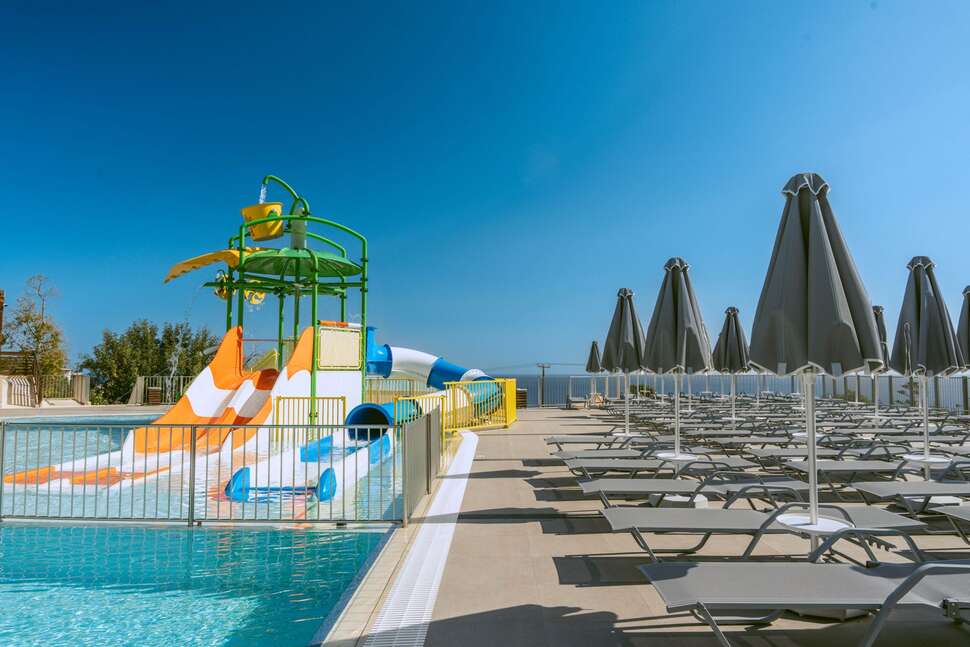 Een foto van Grand Hotel Holiday Resort