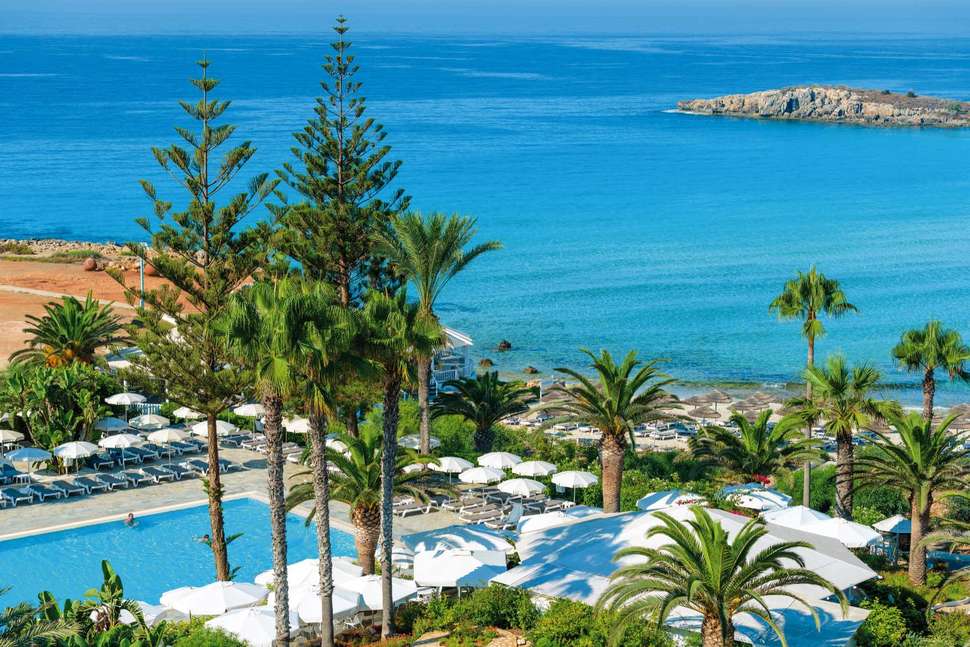 Een foto van Nissi Beach Resort