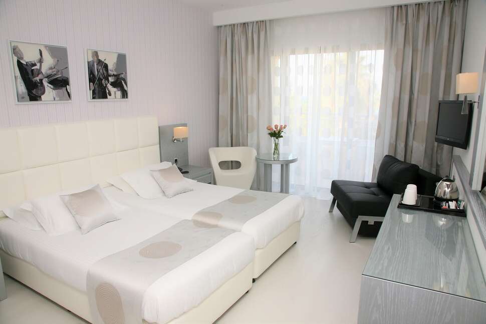 Een foto van St. George Hotel Spa & Beach Resort