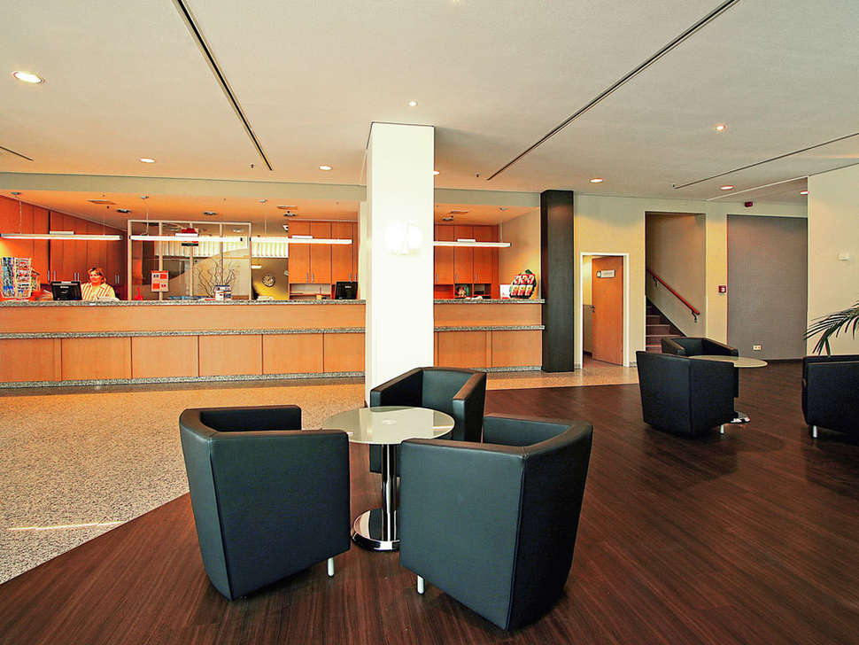 Een foto van het interieur van Ibis Dresden Zentrum