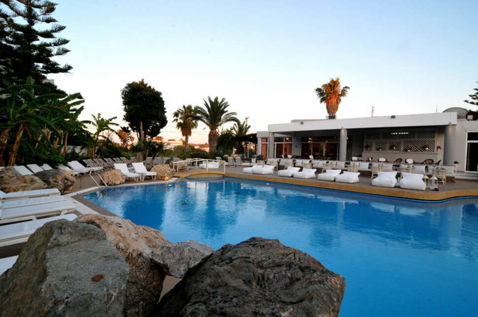 Ein Foto vom Pool im Palm Beach Hotel Kos