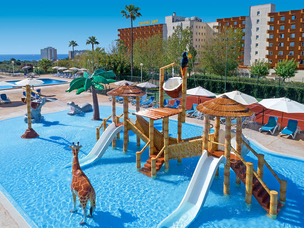 Een foto van het zwembad bij HSM Canarios Park
