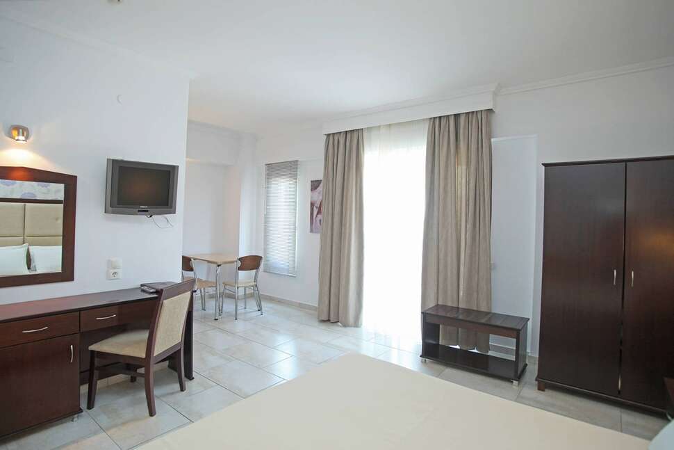 Ein Foto Naias Beach Hotel