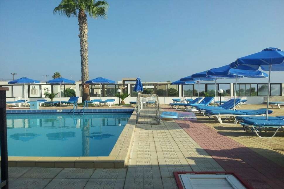 Een foto van het zwembad bij Hotel Tropical Sol
