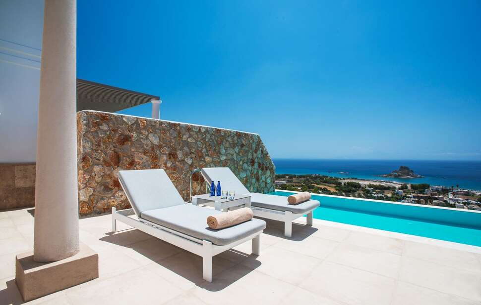 Een foto van White Rock of Kos