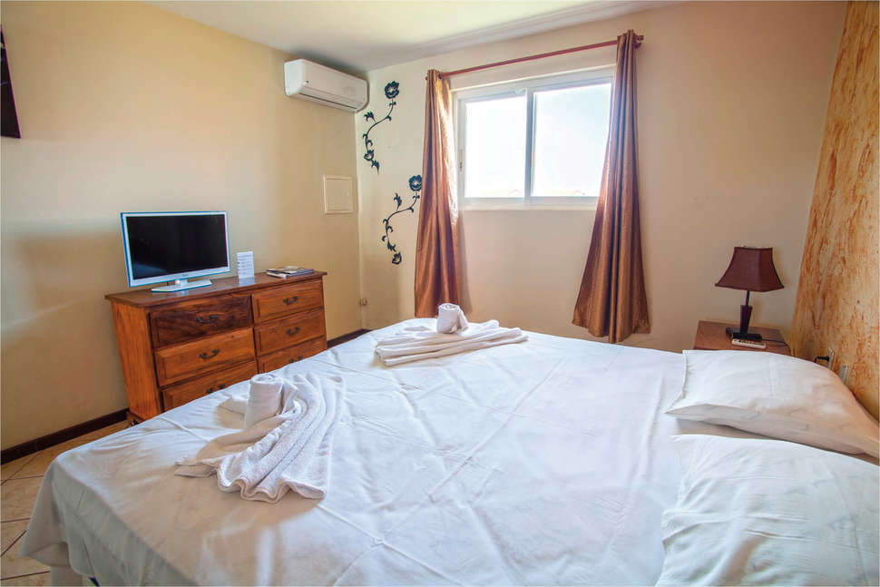 Ein Foto Rancho el Sobrino & Blue View Apartments
