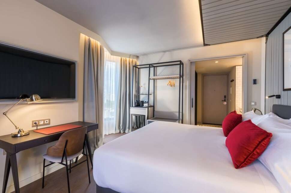 Ein Foto Canopy by Hilton Madrid Castellana
