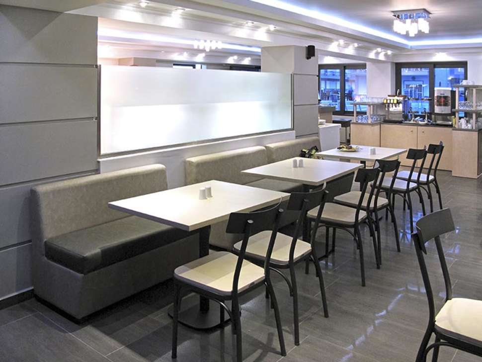 Een foto van de faciliteiten bij Royal Hotel & Suites