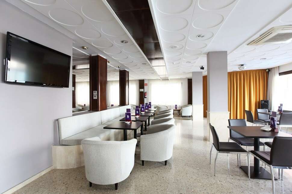 Een foto van de faciliteiten bij Hotel Brasil