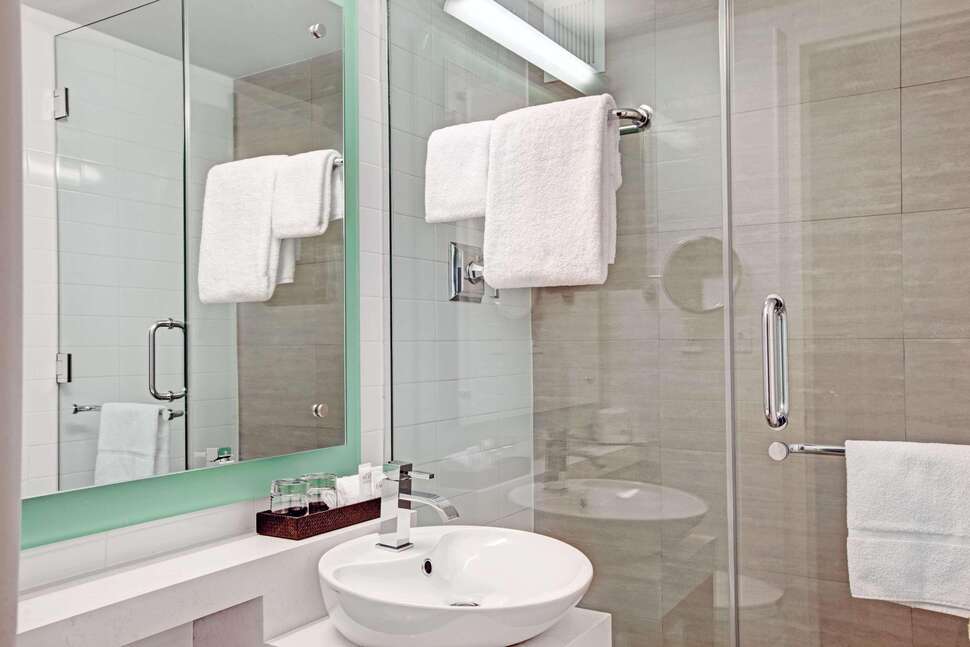 Een foto van The New Yorker Hotel by Lotte Hotels