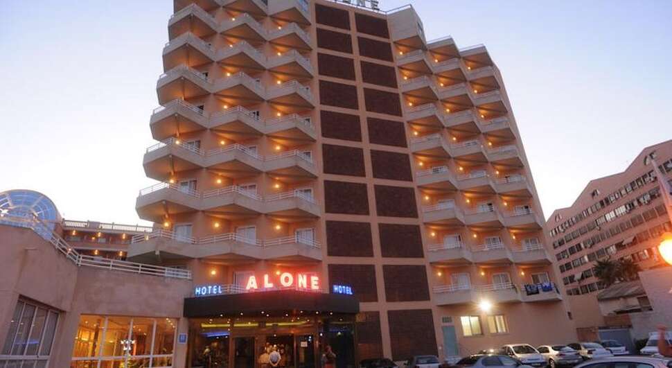 Een foto van het interieur van Hotel Alone
