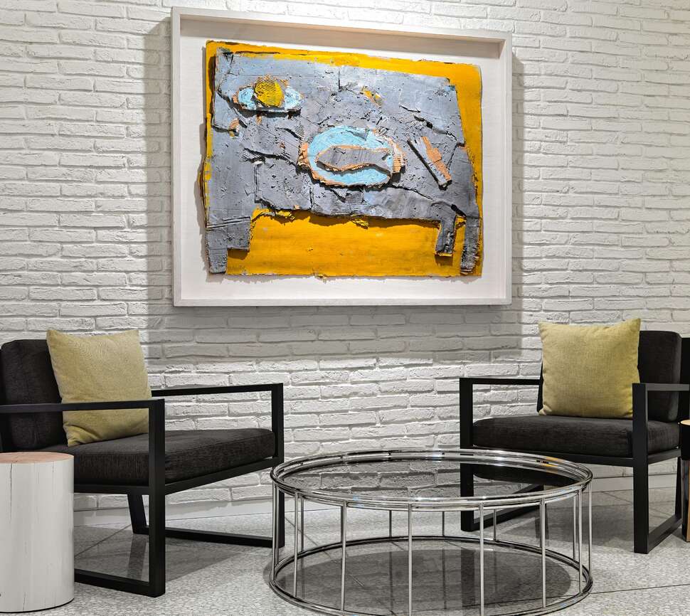 Een foto van het interieur van H10 Art Gallery
