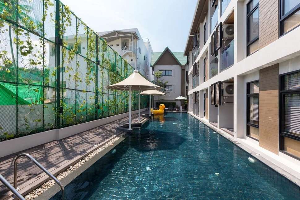 Ein Foto Outrigger Surin Beach Resort
