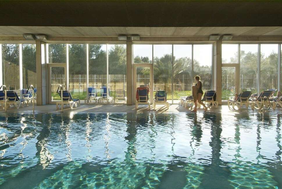Een foto van het zwembad bij Camping Vilanova Park