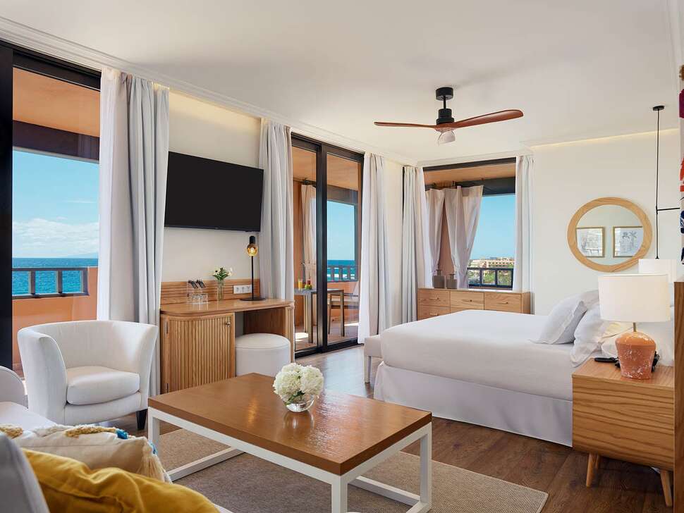 Een foto van H10 Costa Adeje Palace