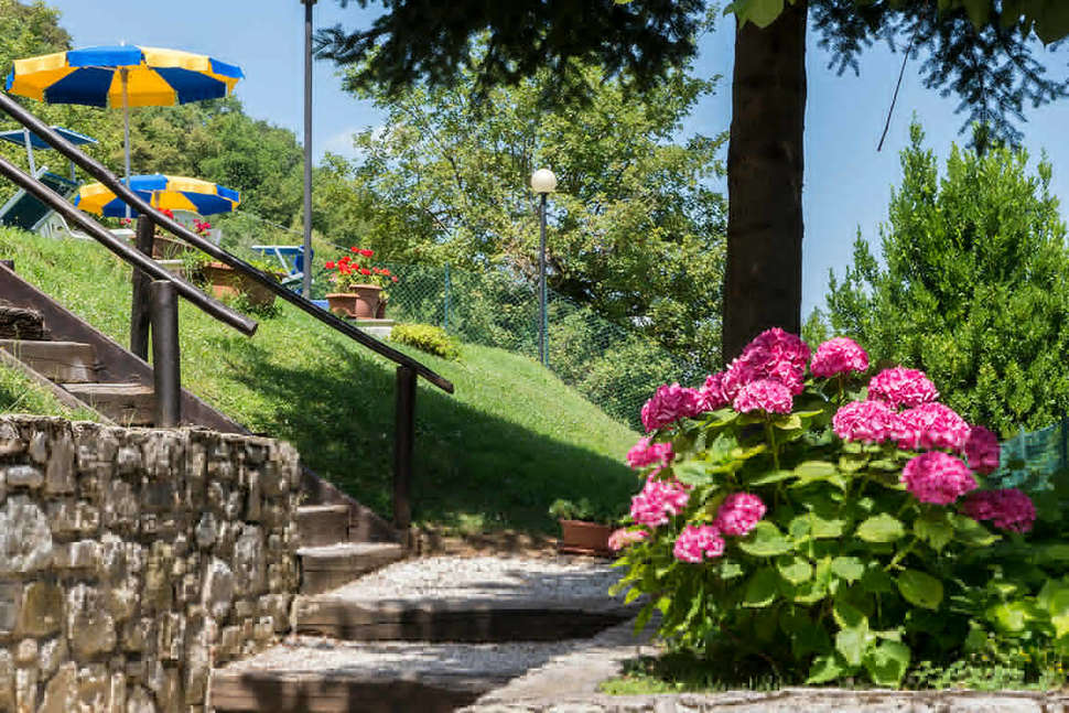 Een foto van de buitenkant van Agrituristica Monte Acuto