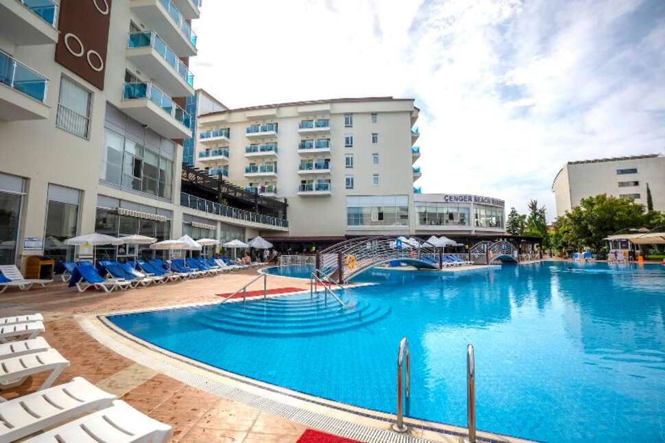 Ein Foto Hotel Cenger Beach Resort & Spa