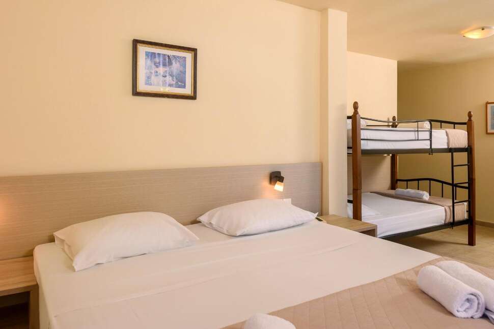Een foto van Eri Beach & Village Hotel