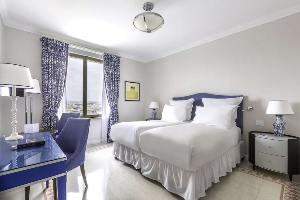 Een foto van The Phoenicia Malta